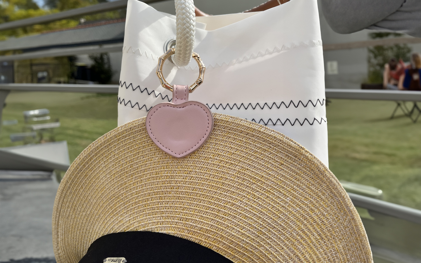 pinces chapeaux sac